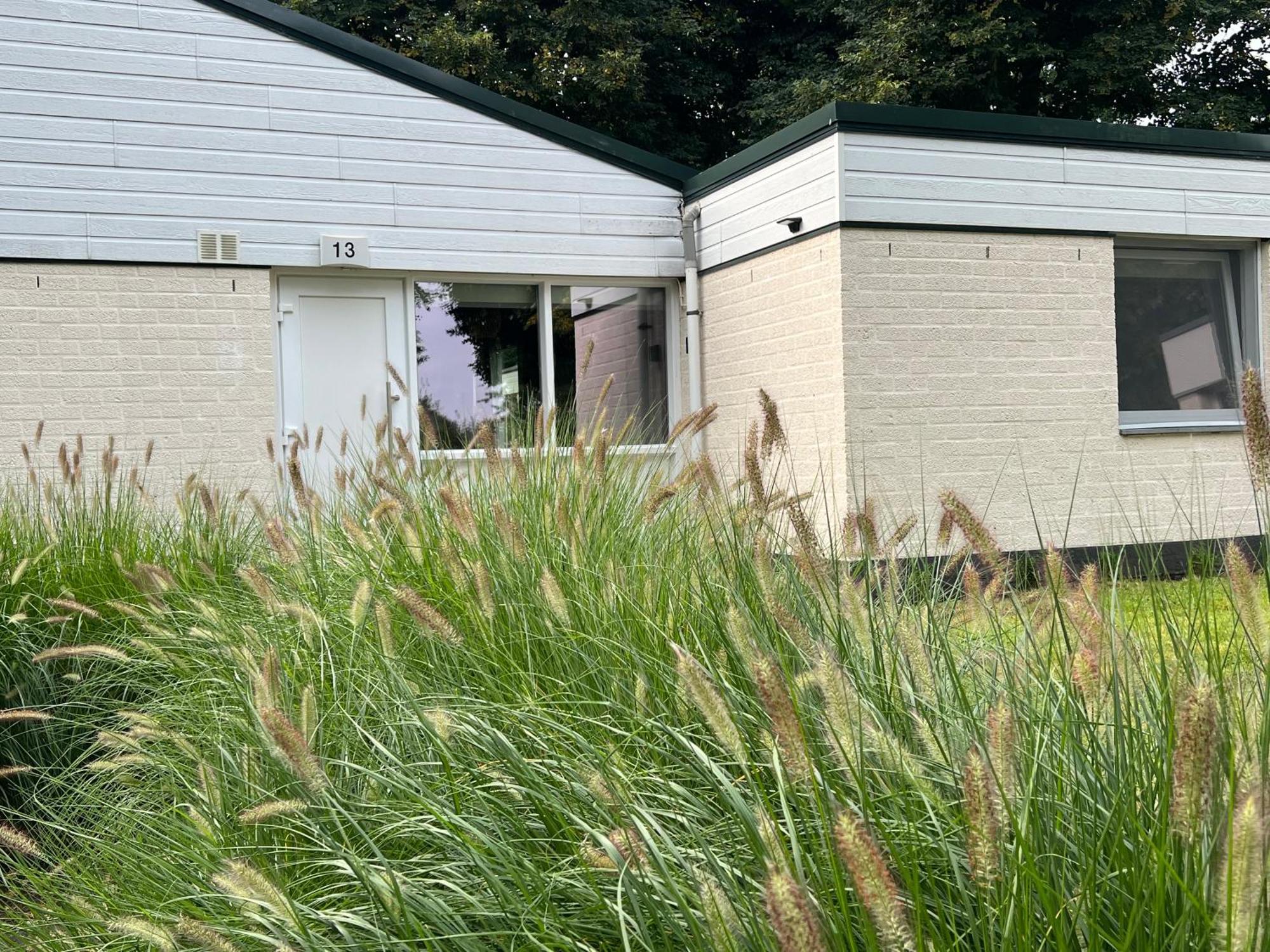 Gehele Bungalow Zuid-Limburg Op Een Park シンペルフェルト エクステリア 写真