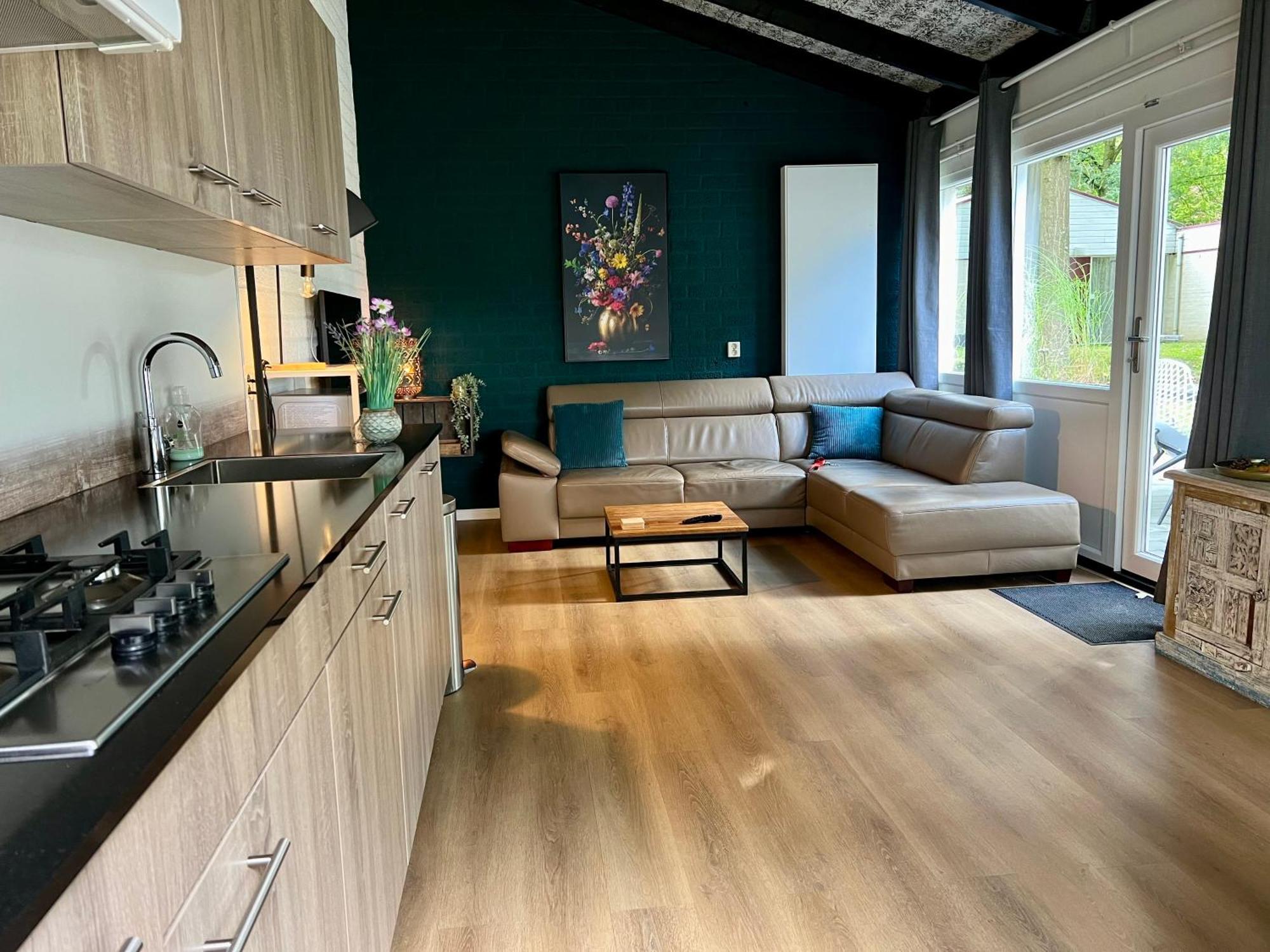 Gehele Bungalow Zuid-Limburg Op Een Park シンペルフェルト エクステリア 写真